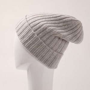 <span class=keywords><strong>Bonnet</strong></span> en cachemire pur 100% tricot torsadé côtelé avec logo brodé personnalisé hommes femmes bonnets d'hiver en <span class=keywords><strong>laine</strong></span> mérinos et cachemire chapeau - Product Image 3