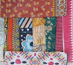 Porte-bonheur en coton, Vintage, modèle Kantha - Product Image 2