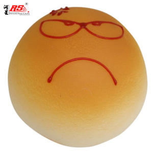 Chine fabricant belle éponge PU mousse presser doux Hamburger porte-clés PU mousse Squishy presser ludique amusant chignon pain jouet - Product Image 4
