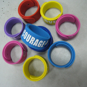 Full Size Silikon Slap Handband Voll farbdruck Wärme übertragung gedruckt Gummi armband benutzer definierte Snap Armband - Product Image 4