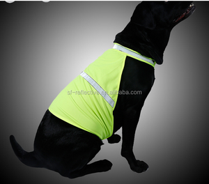 เสื้อกั๊กสัตว์เลี้ยงแนวผจญภัยกลางแจ้งสะท้อนแสงพร้อมที่จับที่รองเบาะผ้าอ๊อกซ์ฟอร์ดที่หนีบด้านหน้านุ่มเดินสัตว์เลี้ยงชุดสายรัดสุนัขขนาดใหญ่ - Product Image 4