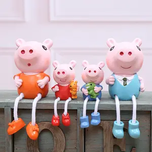 2019 新树脂粉红色猪玩具礼品雕塑猪抽象工艺为孩子玩具
