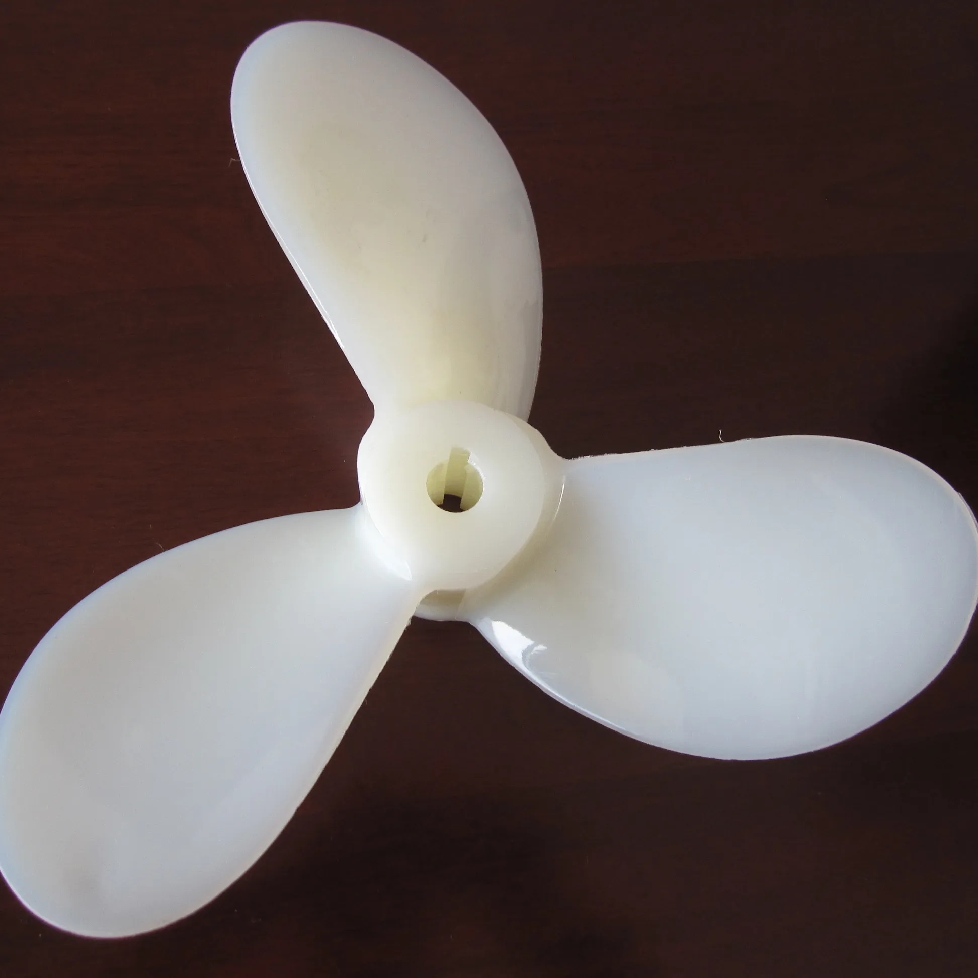 High quality competitive price 3 blade nylon propeller or screw propeller