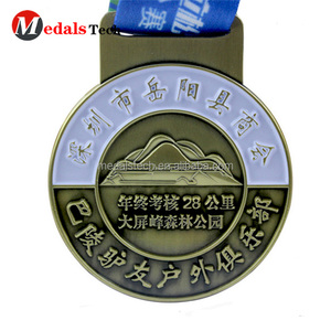Barato al por mayor <span class=keywords><strong>de</strong></span> metal <span class=keywords><strong>Premio</strong></span> <span class=keywords><strong>de</strong></span> <span class=keywords><strong>Oro</strong></span> Copa del Mundo trofeos y medallas - Product Image 6