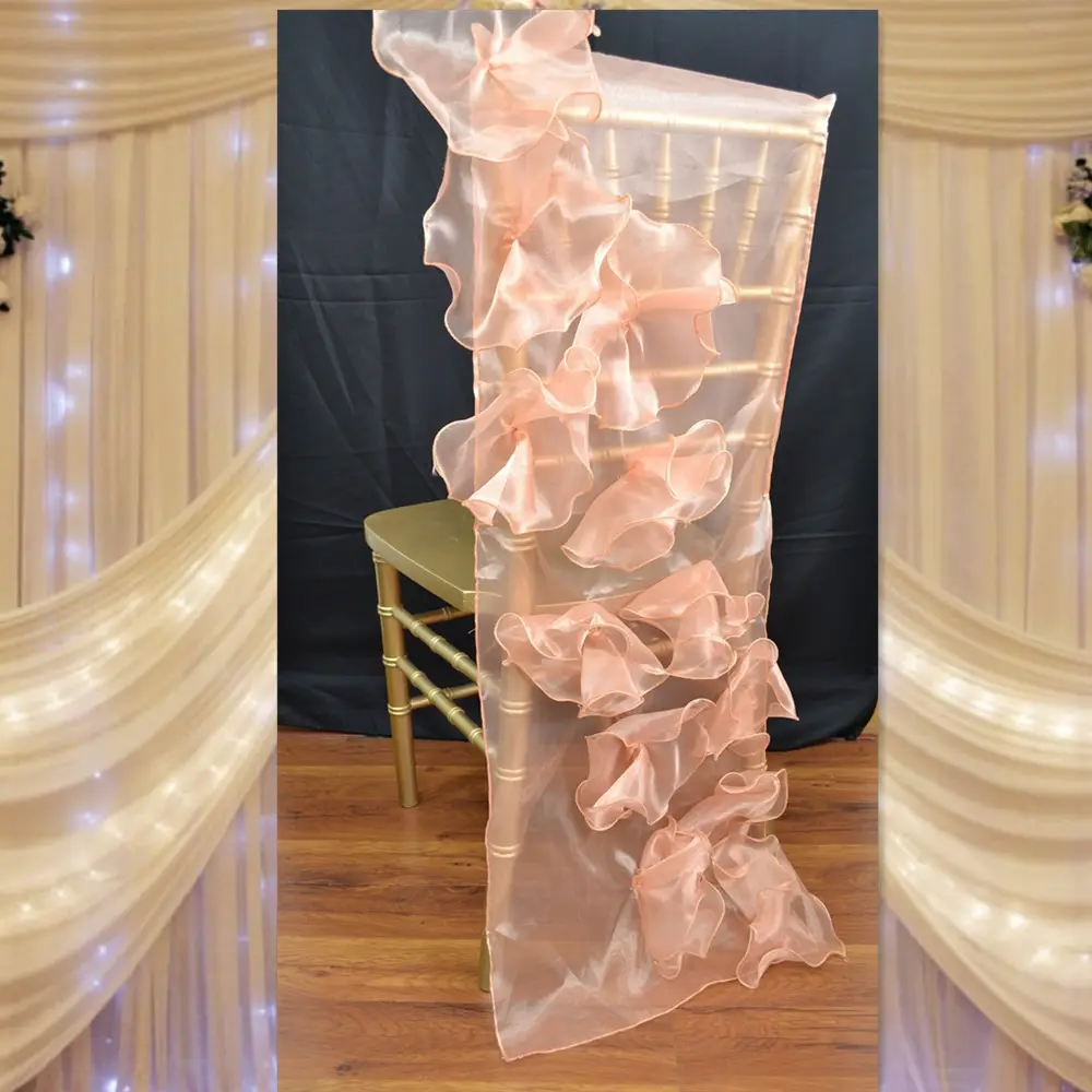 紙の椅子は結婚式のカバー