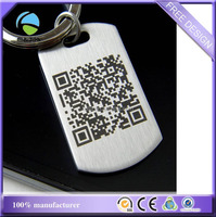 Individueller Metall-Schlüsselanhänger mit Gebürsteter Oberfläche und QR-Code zum Bedrucken