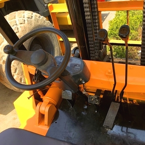 Carretilla elevadora TCM FD70 usada de alta calidad a la venta - Product Image 3