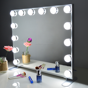 <span class=keywords><strong>LED</strong></span> lighted Vanity <span class=keywords><strong>Hollywood</strong></span> vestir maquillaje Peluqueria espejo de vanidad con bombilla <span class=keywords><strong>luces</strong></span> - Product Image 1