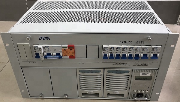 ZTE Power Supply -48V/30A ZXDU58 B121 - up to 120A