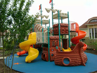 Équipement commercial de terrain de jeu d'intérieur pour les jeux de parc d'attractions d'enfants et le terrain de jeu de jardin faits de plastique durable