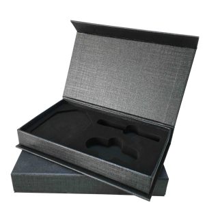 Logo personalizzato <span class=keywords><strong>di</strong></span> Lusso A Forma <span class=keywords><strong>di</strong></span> Libro <span class=keywords><strong>Di</strong></span> Carta Rigida Confezione Regalo Magnetica Scatole Con Inserto In Gomma Piuma <span class=keywords><strong>di</strong></span> EVA - Product Image 6