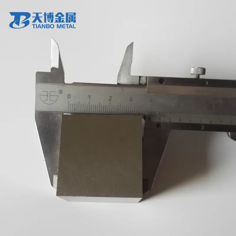 Cubo di titanio 10X10X10mm del metallo del Ti di elevata purezza 99.5% (0.4 ") elemento intagliato cubo periodico della tavola fornitore da baoji tianbo