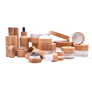 Givré de luxe écologique 10g 15g 20g 30g 50g <span class=keywords><strong>100g</strong></span> 150g 200g cosmétique verre bouteille en plastique pot ensemble bambou emballage cosmétique - Product Image 1