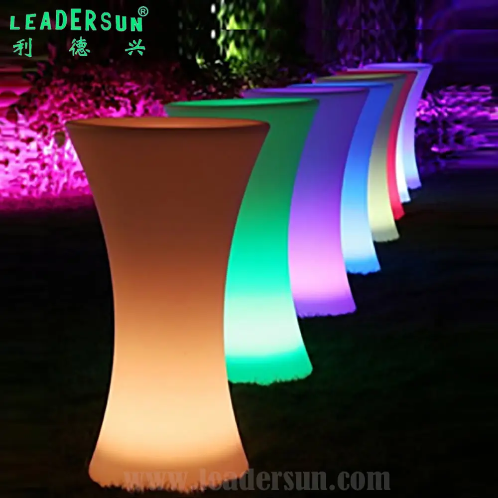 Modern ışıklı 16 renk uzaktan kumanda kablosuz taşınabilir kokteyl Bar KTV Cafe düğün led masa
