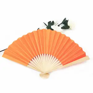 Fuzhou supplier custom painted bamboo hand folding paper fan