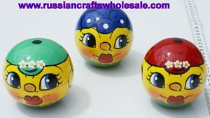 Vente en gros d'art populaire russe Artisanat en bois Ornement en cèdre rond Cloche et boîtes en bois Panneaux muraux peints ethniquement - Product Image 2