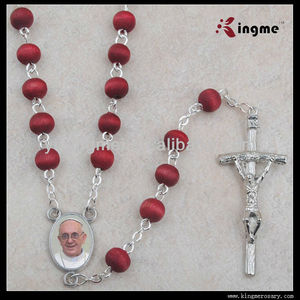 Chapelet catholique de perles parfumées en bois, boîte ronde en plastique avec autocollant Saint, 7mm - Product Image 2