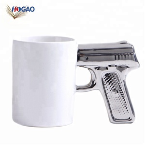 Taza <span class=keywords><strong>de</strong></span> cerámica única, creativa, <span class=keywords><strong>de</strong></span> oro y plata, para pistola, taza <span class=keywords><strong>de</strong></span> café con personalidad, fabricante <span class=keywords><strong>de</strong></span> China, venta al por mayor - Product Image 2