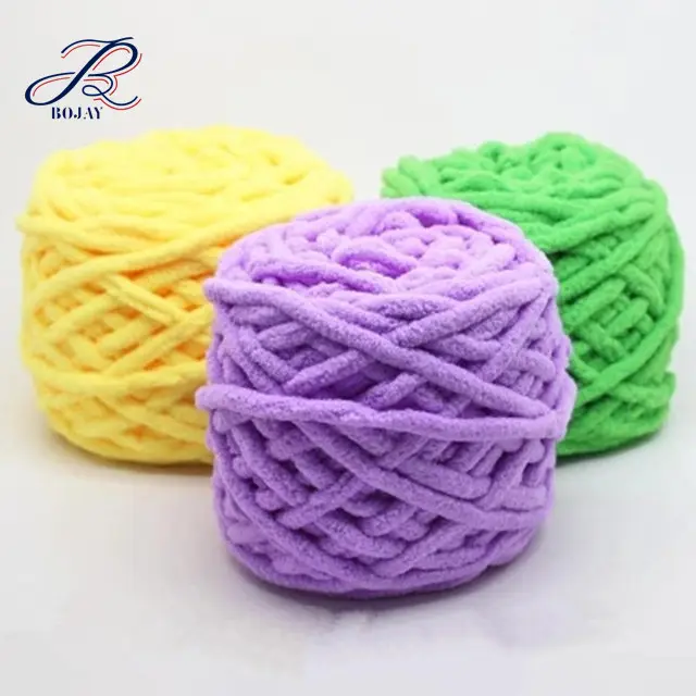 Soft Yarn Velvet 100% Chenille Yarn 0.7センチメートルChenille Chunky Knit Yarn
