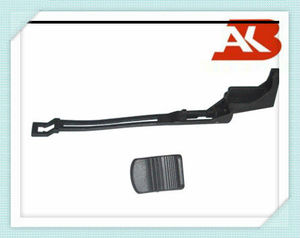 Makita 9523 Meuleuse d'angle Pièces détachées Appuyez sur l'onglet de la barre & Pull - Product Image 1
