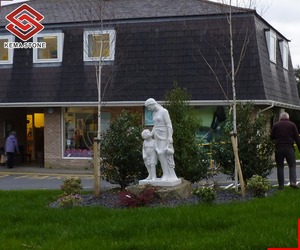 Wholesale High Quality Outdoor Hand Carving White <strong>Marble</strong> Stone Sculpture Mother And Child <strong>Statues</strong> - Product Image 3