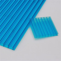 Muestra gratis de plástico colorido policarbonato hueco Roofing hoja de techo