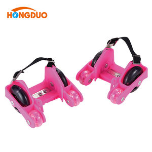 Pattini a Rotelle per Bambini con Due Ruote e Luci Lampeggianti - Product Image 4