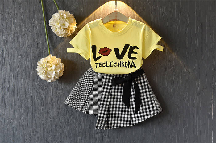 สีเหลือง