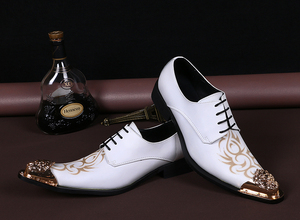 NA045 <span class=keywords><strong>scarpe</strong></span> da uomo con stampa di moda <span class=keywords><strong>scarpe</strong></span> <span class=keywords><strong>eleganti</strong></span> in vera pelle bianca con punta a punta in metallo <span class=keywords><strong>scarpe</strong></span> da festa d'affari taglie forti - Product Image 5