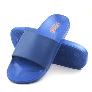 Sandalias deslizantes personalizadas para hombre, chanclas masculinas de gran tamaño, deslizantes de color liso, con logotipo - Product Image 6