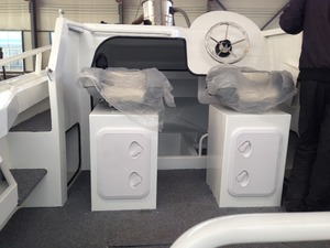 19ft/5.8 m Barco De Pesca De Aluminio con Cuddy Cabin - Product Image 3