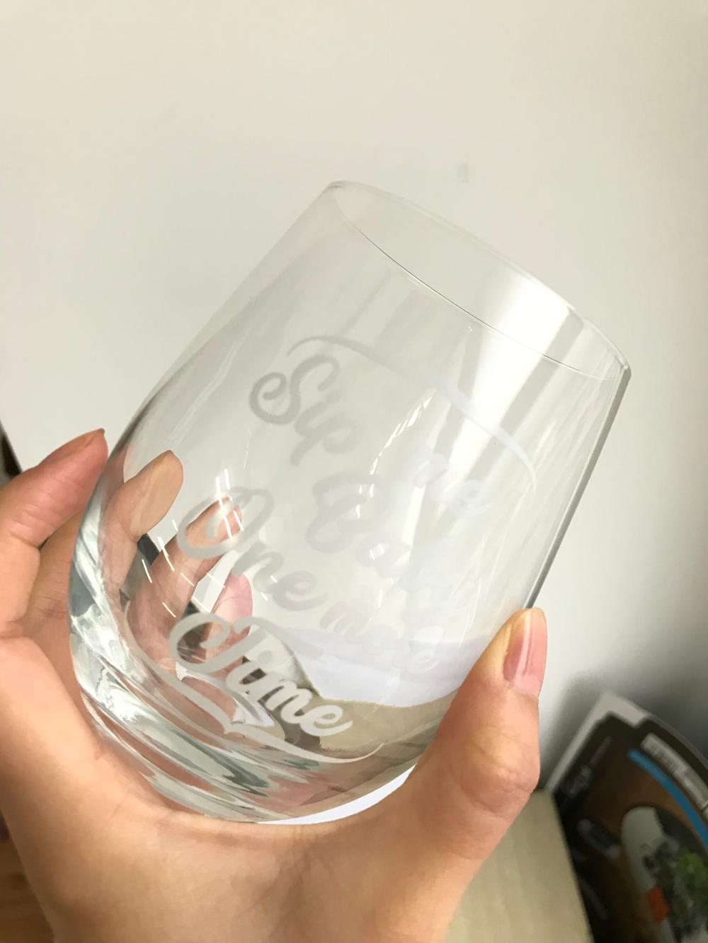 high quality 18 oz stemless wine glass OEM etched logo dishwasher safe wine glass cup