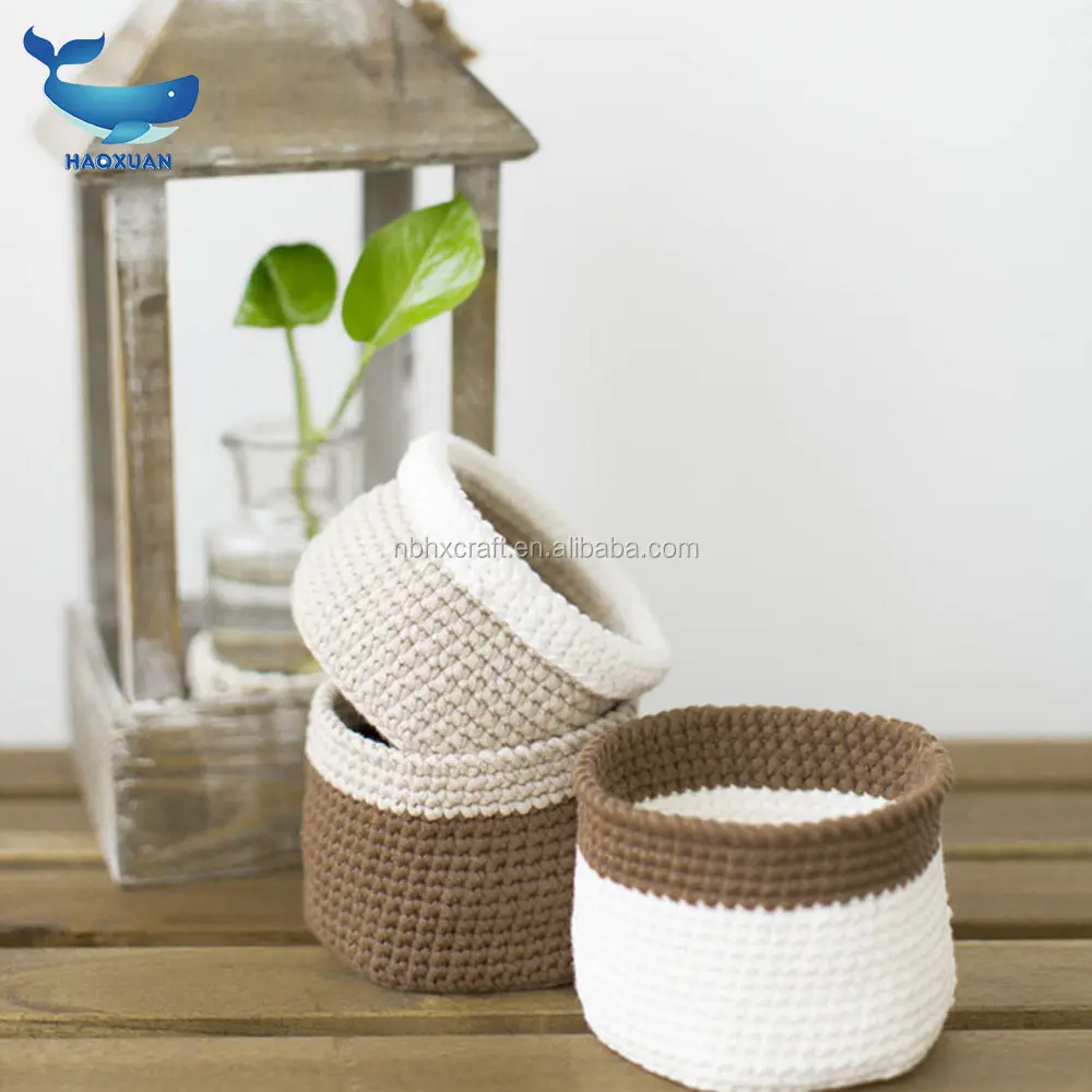 The hand-made woollen thread filling the basket DIY Woven material bag of storage basket