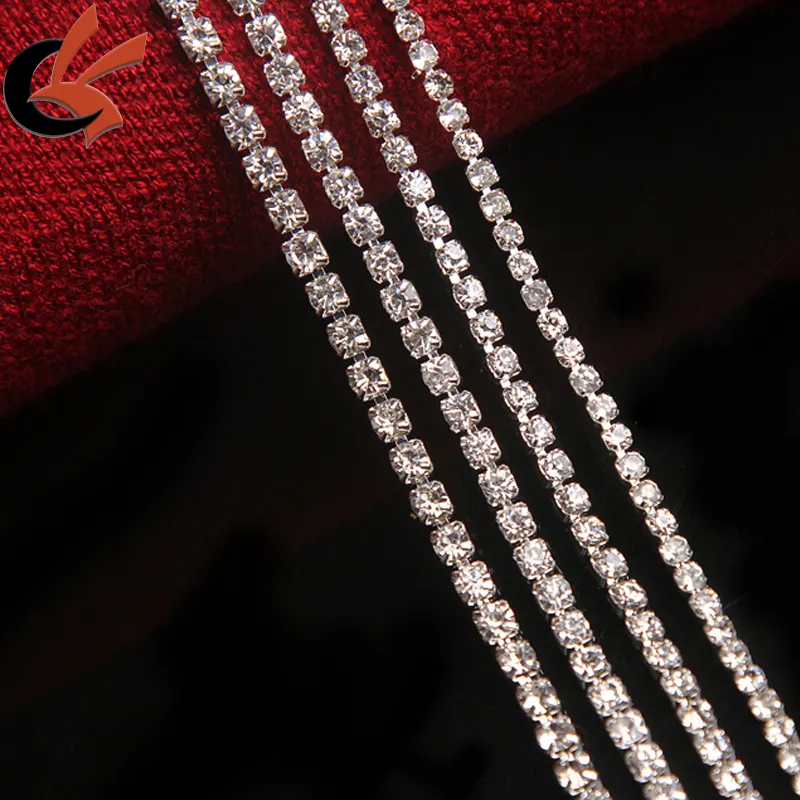 Top grade Clear crystal strass close rhinestone cup chain