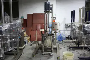 4KW mobile elettrico o pneumatico di sollevamento ad alto taglio mixer crema cosmetica omogeneizzante emulsionante macchina con CE - Product Image 3