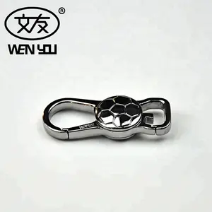 Custom Logo Design Adult Gift Excellent Quality Metal Material Custom Keychain For Key Soccer Shape Zinc Alloy Keychain