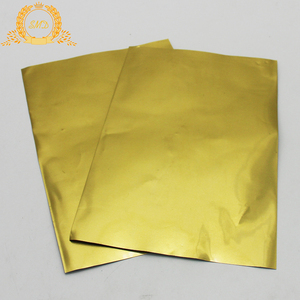 Papel laminado de papel de aluminio recubierto dorado para embalaje de <span class=keywords><strong>chocolate</strong></span> - Product Image 5