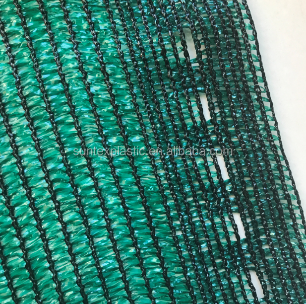 สีเขียวเข้ม