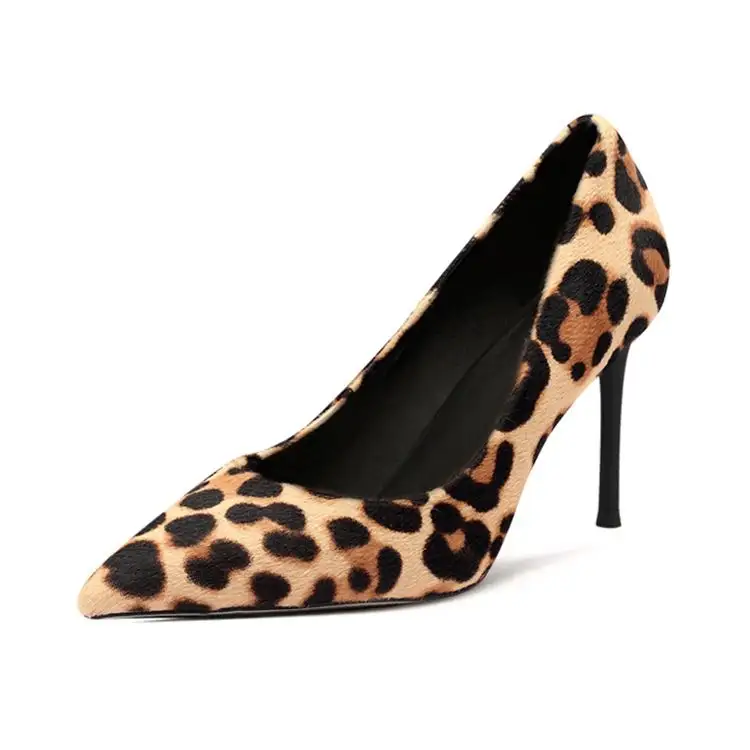 Женские туфли-лодочки с леопардовым принтом