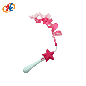 Bacchetta Magica a Forma di Stella con Nastro per Danza, Giocattolo per <span class=keywords><strong>Giochi</strong></span> di Ruolo <span class=keywords><strong>da</strong></span> Fata per Bambine, Accessori per <span class=keywords><strong>Giochi</strong></span> di Finzione, Giocattoli Promozionali per Bambini con Logo Personalizzato - Product Image 6