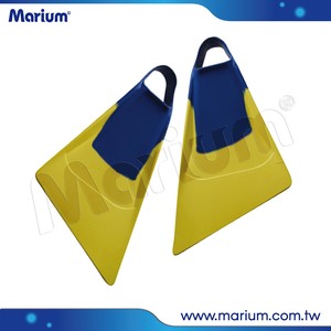 Zapatos de Agua de Goma Resistentes con Drenaje Rápido, Amarillo/Azul, para Buceo y Surf - Product Image 1