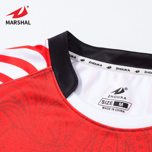 เสื้อรักบี้ราคาถูกแบบกำหนดเอง เสื้อเจอร์ซีย์สีแดงแบบซับลิเมชั่น ชุดกีฬา ชุดยูนิฟอร์มสโมสรรักบี้ ชุดรักบี้ - Product Image 4