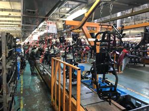 40m電動自転車組立ラインモーターバイク車組立ライン生産ライン製品コンベア - Product Image 3