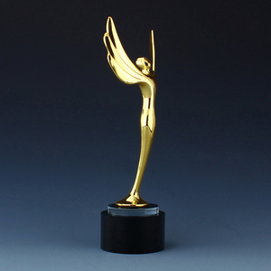 Alta individual <span class=keywords><strong>de</strong></span> encargo estatuilla Óscar metal <span class=keywords><strong>trofeo</strong></span> <span class=keywords><strong>de</strong></span> cristal - Product Image 2