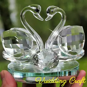 Table Crystal Swan Couple For Excellent Wedding Souvenirs
