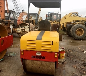 Good condition used Dynapac CC1000 Road Roller for sale - Product Image 3