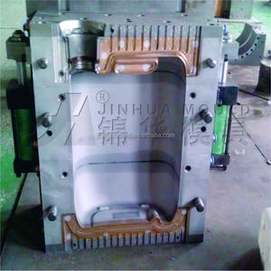 Moule en plastique de <span class=keywords><strong>jerrican</strong></span> de HDPE <span class=keywords><strong>20L</strong></span> 25L 30L avec le système de dégonflage - Product Image 6