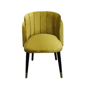 ขาไม้เก้าอี้ห้องรับประทานอาหารที่มีหุ้มกลับผ่อนคลายสักหลาดเก้าอี้รับประทานอาหารสีเหลือง