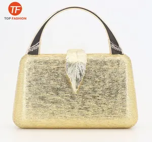 Elegant Shiny Gold Women Clutches Leather Evening Bag for Wedding with Metal Handle Wholesales from China Factory