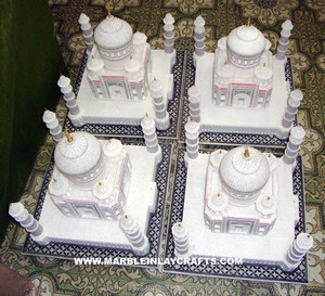 Modèle artisanal en marbre blanc Taj Mahal, décoration de mariage et cadeau en pierre durable - Product Image 1